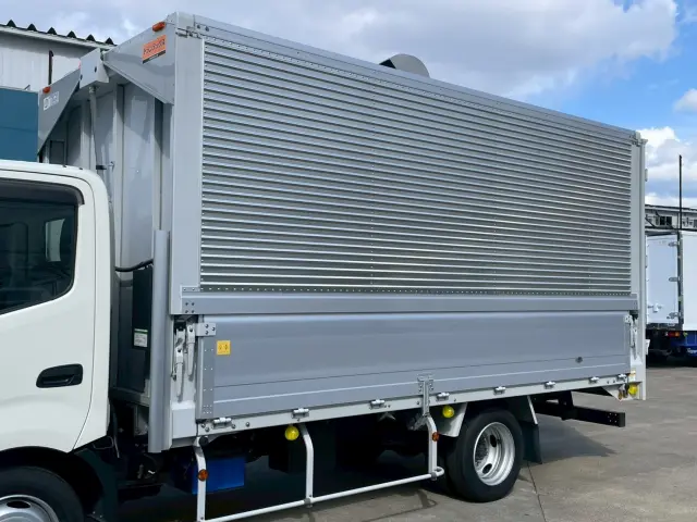 トヨタ ダイナ 2RG-XZU710(2WD)の写真8