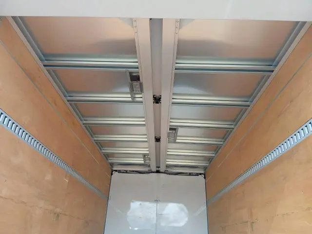 トヨタ ダイナ 2RG-XZU710(2WD)の写真13