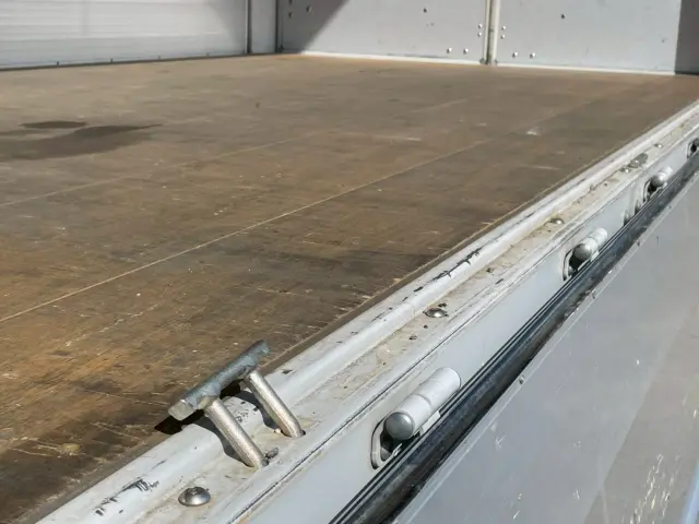 トヨタ ダイナ 2RG-XZU710(2WD)の写真17