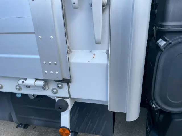 トヨタ ダイナ 2RG-XZU710(2WD)の写真19