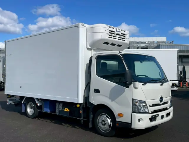 日野 デュトロ 2RG-XZU710M(2WD)の写真3