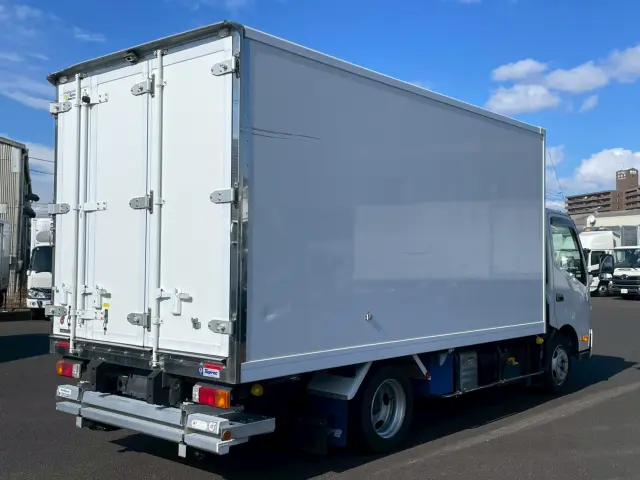 日野 デュトロ 2RG-XZU710M(2WD)の写真4