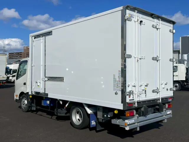 日野 デュトロ 2RG-XZU710M(2WD)の写真6