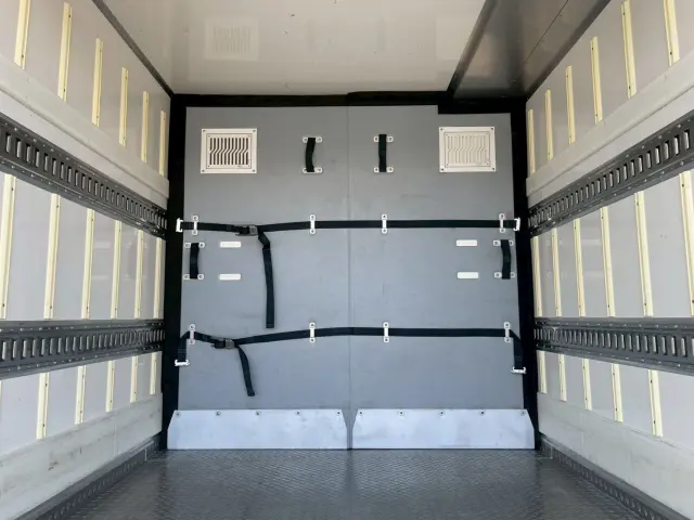 日野 デュトロ 2RG-XZU710M(2WD)の写真13