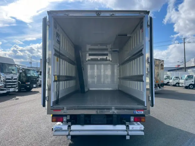 日野 デュトロ 2RG-XZU710M(2WD)の写真14