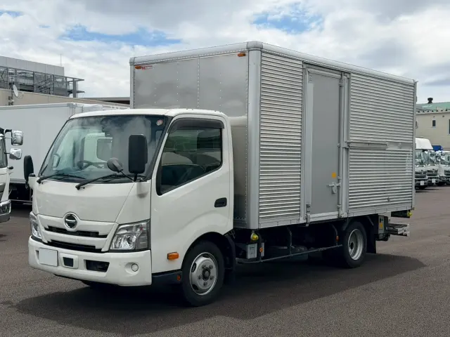 日野 デュトロ 2RG-XZU710M(2WD)の写真1