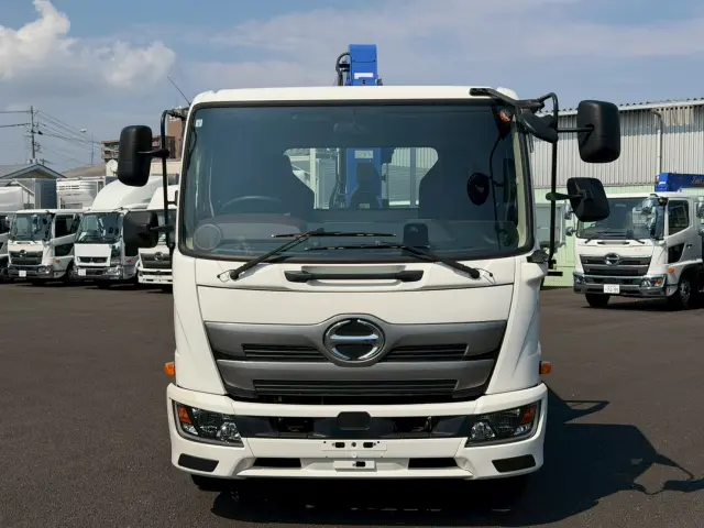 日野 レンジャー 2PG-FC2ABA(2WD)の写真2