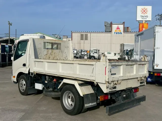 日野 デュトロ 2RG-XZU600T(2WD)の写真6