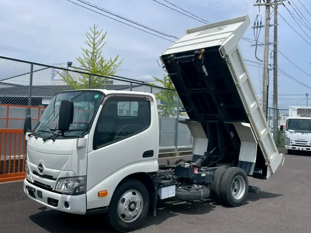 日野 デュトロ 2RG-XZU600T(2WD)の写真7