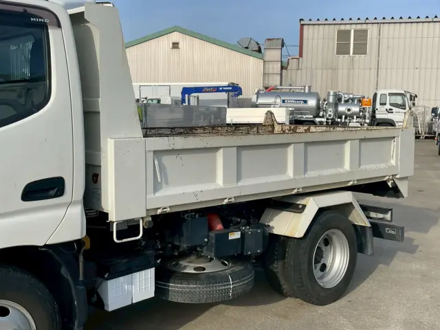 日野 デュトロ 2RG-XZU600T(2WD)の写真9