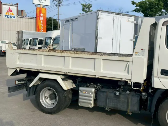 日野 デュトロ 2RG-XZU600T(2WD)の写真11