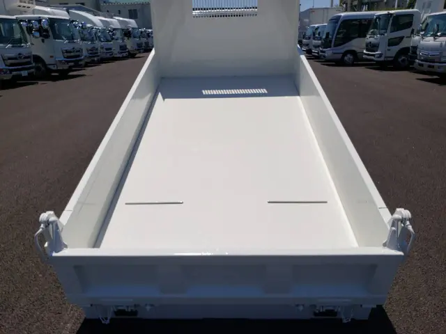 日野 デュトロ 2RG-XZU600T(2WD)の写真15