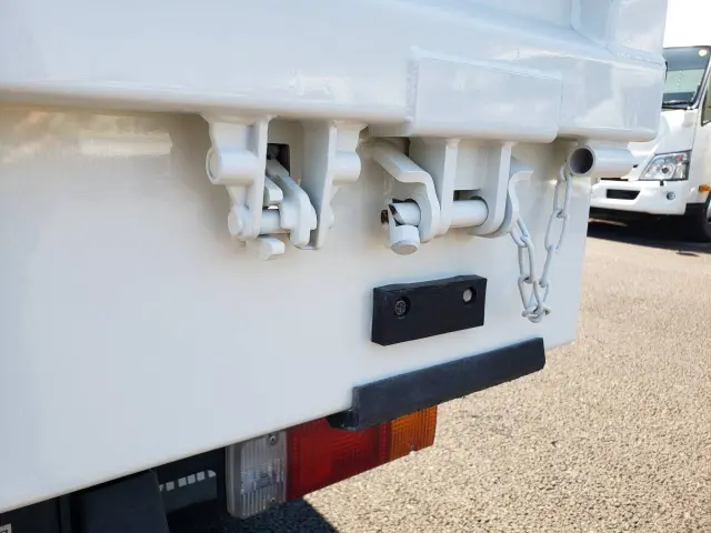 日野 デュトロ 2RG-XZU600T(2WD)の写真20