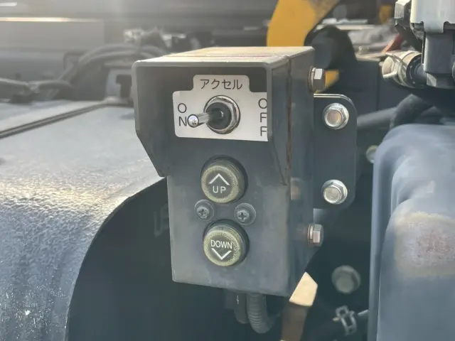 日野 デュトロ 2RG-XZU600T(2WD)の写真23
