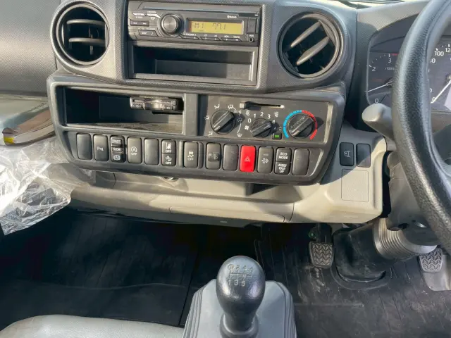 日野 デュトロ 2RG-XZU600T(2WD)の写真38