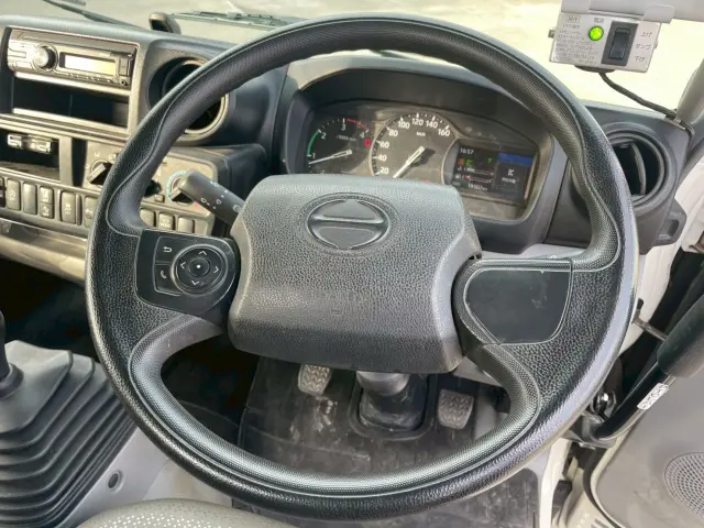 日野 デュトロ 2RG-XZU600T(2WD)の写真45