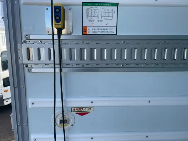 日野 レンジャー 2KG-FD2ABG(2WD)の写真12