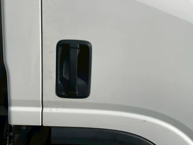 いすゞ エルフ TRG-NLR85AN(2WD)の写真18