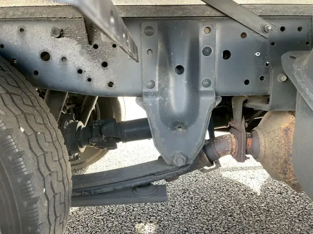 いすゞ エルフ TRG-NLR85AN(2WD)の写真28