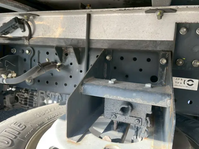 いすゞ エルフ TRG-NLR85AN(2WD)の写真29