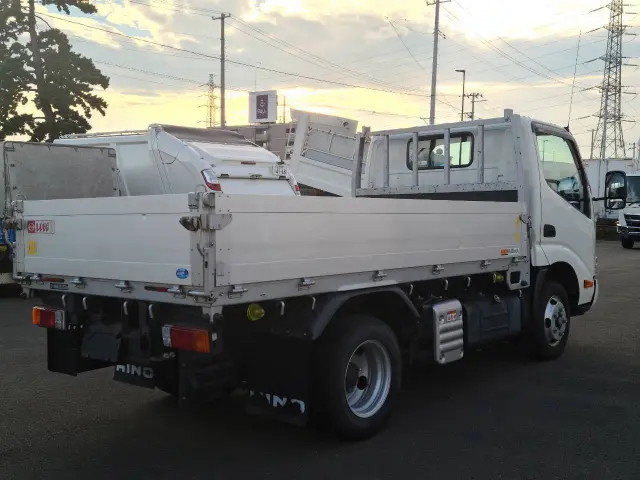 日野 デュトロ 2RG-XZU605M(2WD)の写真4