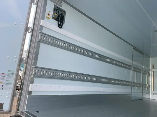 日野 レンジャー 2KG-FD2ABG(2WD)の写真11