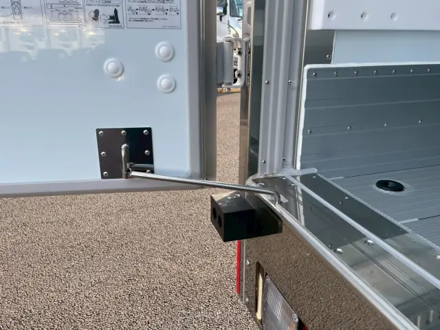 日野 レンジャー 2KG-FD2ABG(2WD)の写真15