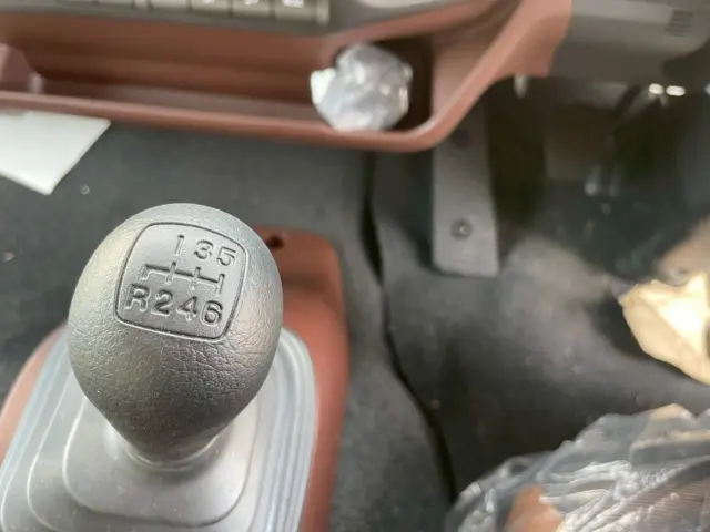 日野 レンジャー 2KG-FD2ABG(2WD)の写真39