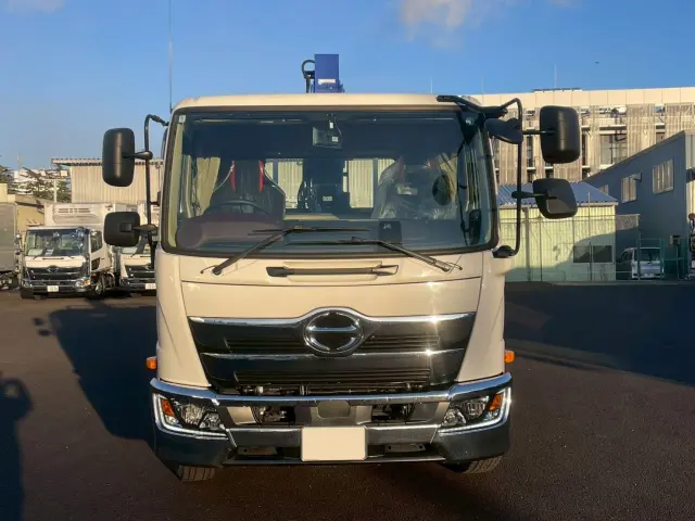 日野 レンジャー 2KG-FD2ABA(2WD)の写真2