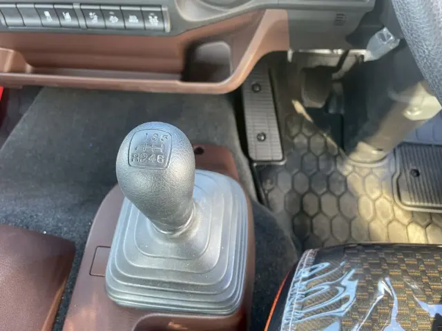 日野 レンジャー 2KG-FD2ABA(2WD)の写真35