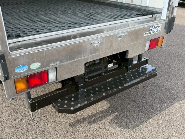 いすゞ エルフ TPG-NMR85AN(2WD)の写真22