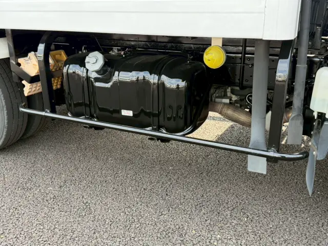 いすゞ エルフ TPG-NMR85AN(2WD)の写真36