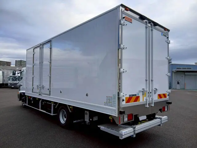 日野 レンジャー 2KG-FD2ABG(2WD)の写真6