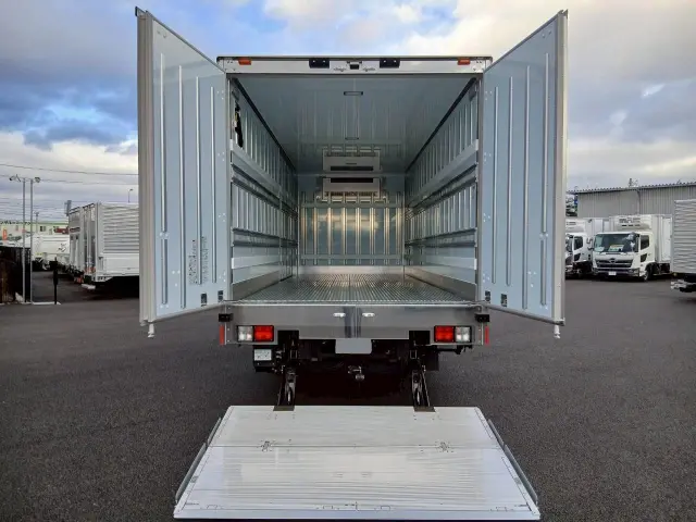 日野 レンジャー 2KG-FD2ABG(2WD)の写真10