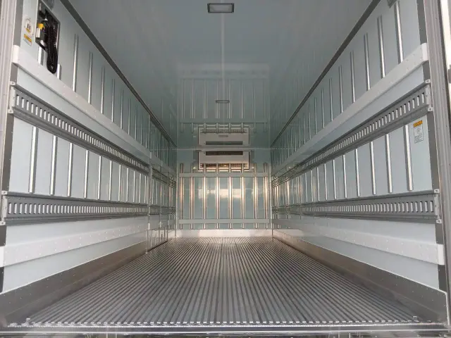 日野 レンジャー 2KG-FD2ABG(2WD)の写真12