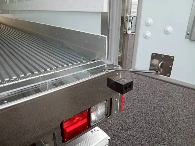 日野 レンジャー 2KG-FD2ABG(2WD)の写真15