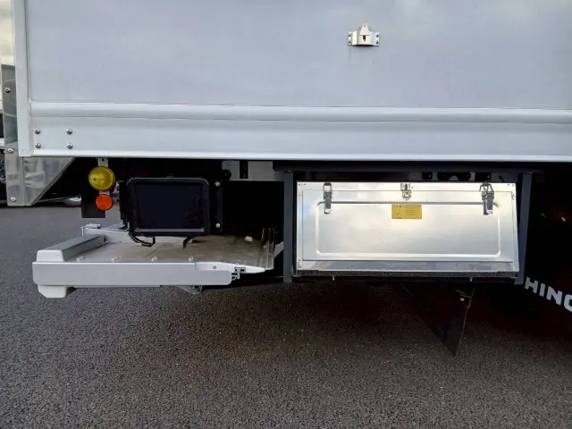 日野 レンジャー 2KG-FD2ABG(2WD)の写真18