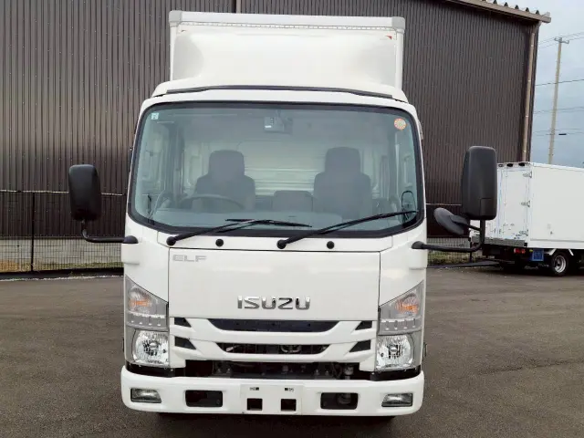 いすゞ エルフ TRG-NMR85N(2WD)の写真2