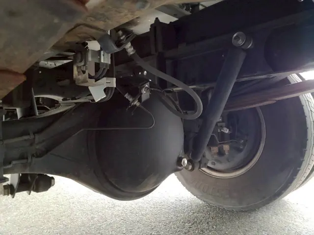 いすゞ エルフ TRG-NMR85N(2WD)の写真37