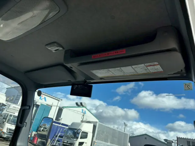 いすゞ エルフ TRG-NMR85N(2WD)の写真40