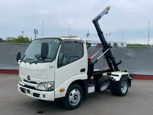 日野 デュトロ 2KG-XZU605M(2WD)の写真1
