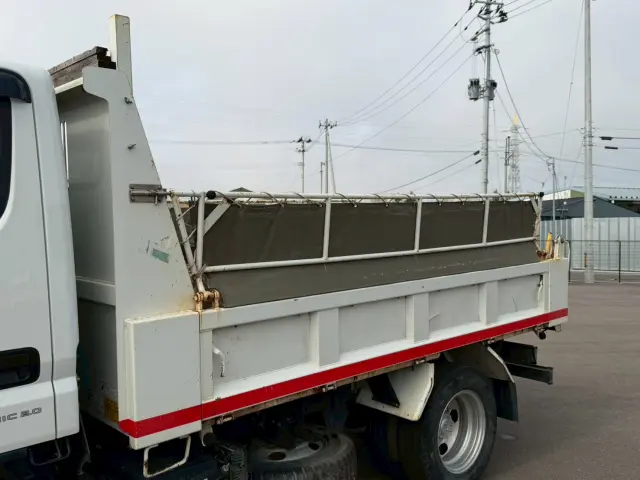 三菱 キャンター TKG-FBA60(2WD)の写真8