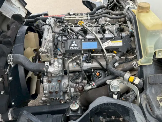 三菱 キャンター TKG-FBA60(2WD)の写真40