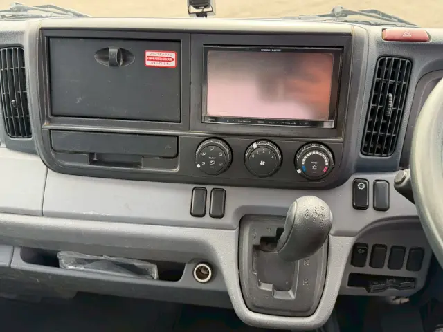 三菱 キャンター TKG-FBA60(2WD)の写真47