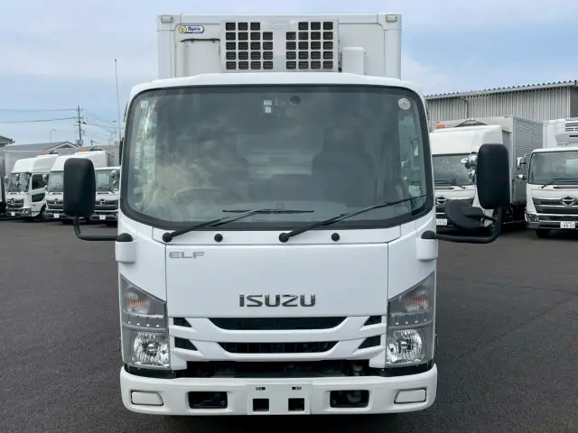いすゞ エルフ TPG-NMR85AN(2WD)の写真2