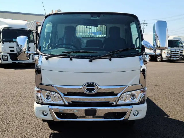 日野 デュトロ 2RG-XZU600T(2WD)の写真2