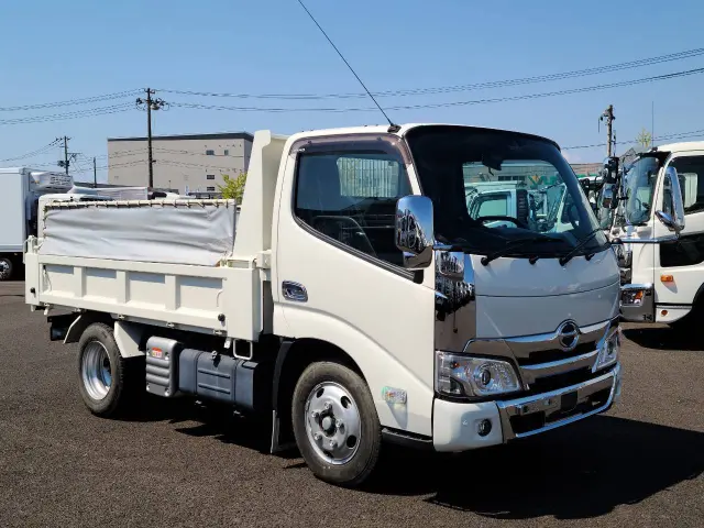 日野 デュトロ 2RG-XZU600T(2WD)の写真3
