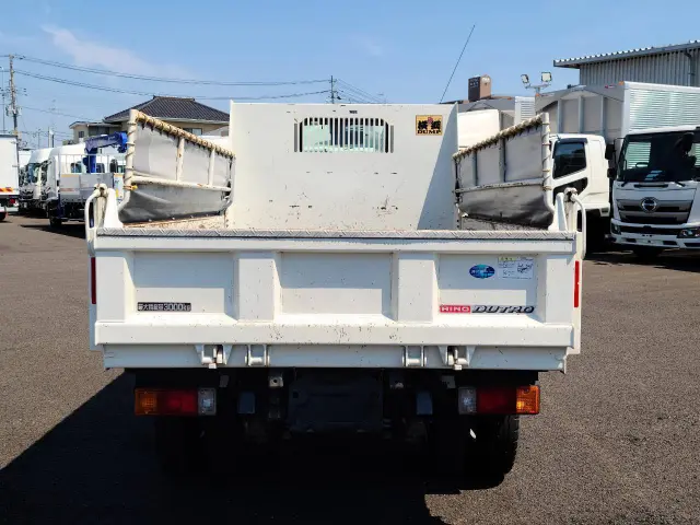 日野 デュトロ 2RG-XZU600T(2WD)の写真5