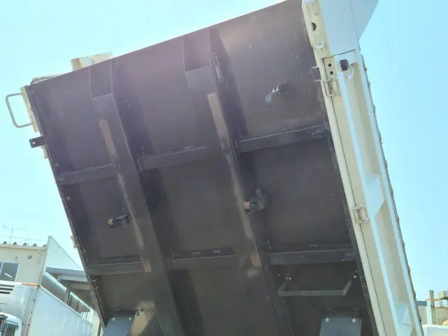 日野 デュトロ 2RG-XZU600T(2WD)の写真22