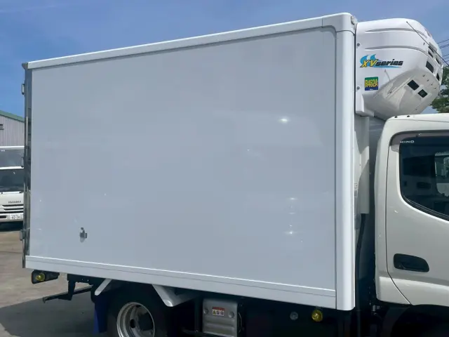 日野 デュトロ 2KG-XZU605M(2WD)の写真9